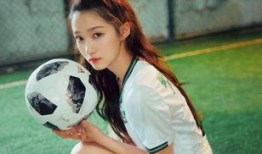 关晓彤法国吃瓜,意外成为“吃瓜群众”焦点